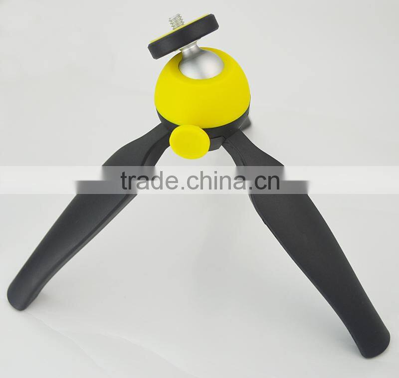 Wireless Lightweight mini Selfie Stick tripod Easy to Carry for Camera Cell Phone