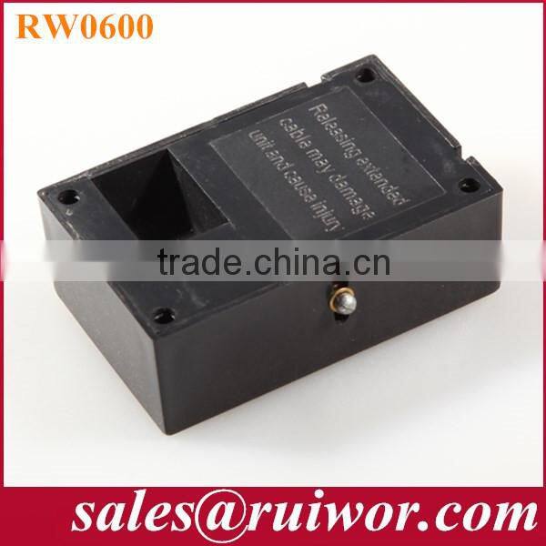 Cuboid Guard against theft Hold Retracted Cord with pause function
