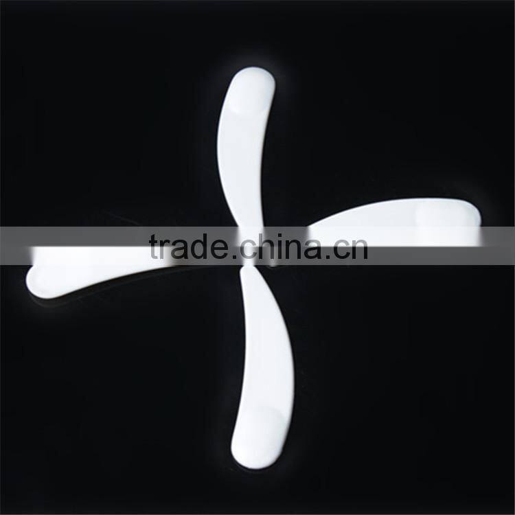 new design fancy facial mask pp spoon