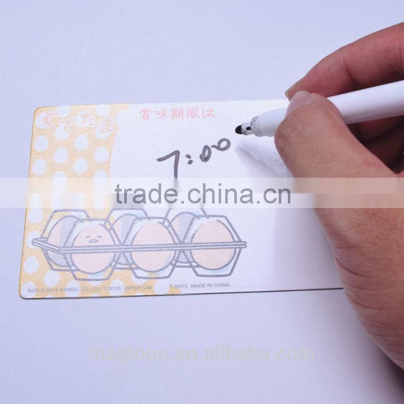 Personalized refrigerator magnetic memo board with magic