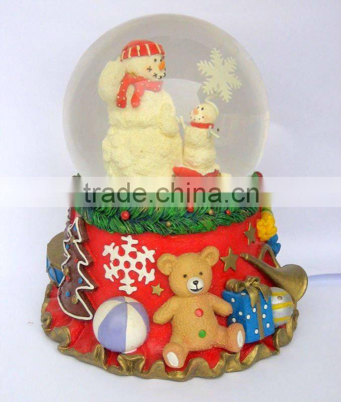 Polyresin santa claus with car water globe