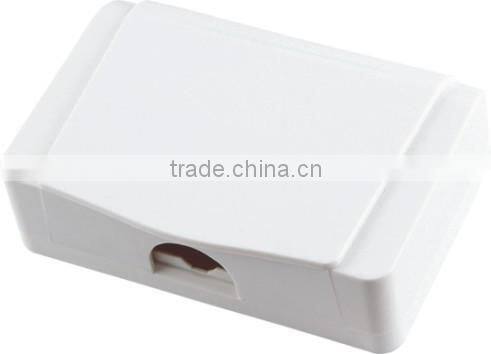 2015 Wholesaler Luxury Wallpad for Wall Switch Socket Outlet 118*72mm White Waterproof Electrical Plastic Box Enclosures