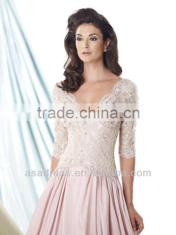 Taffeta Ball Gown with Hand-Beaded Lace Sleeves Scalloped Scoop Neckline Beaded Lace Mother of The Bride Dress(MOMO-3041)