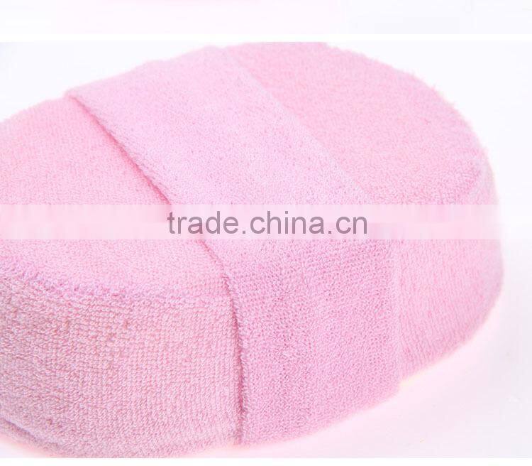 Oval loofah sponge scrubber