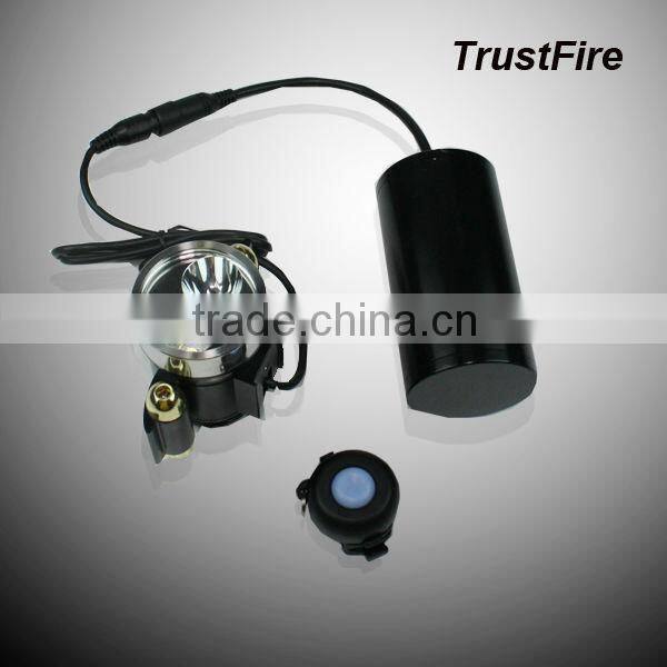 TrustFire 2013 HOT D007 CREE XM-L T6 LED Hornet bicycle light 2000lumens original factory