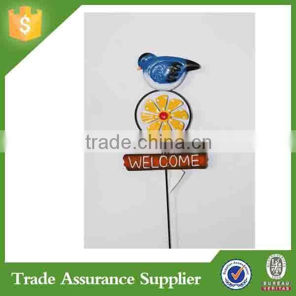 Custom different color metal bird sticks with welcome sign for decor