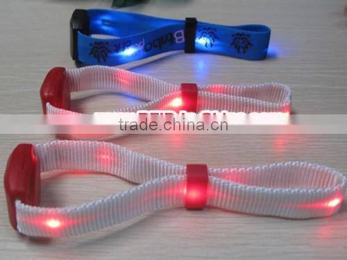 Hot Selling RFID Custom Design Wristbands with LED