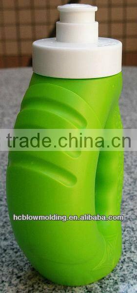 plastic shampoo bottle packaging