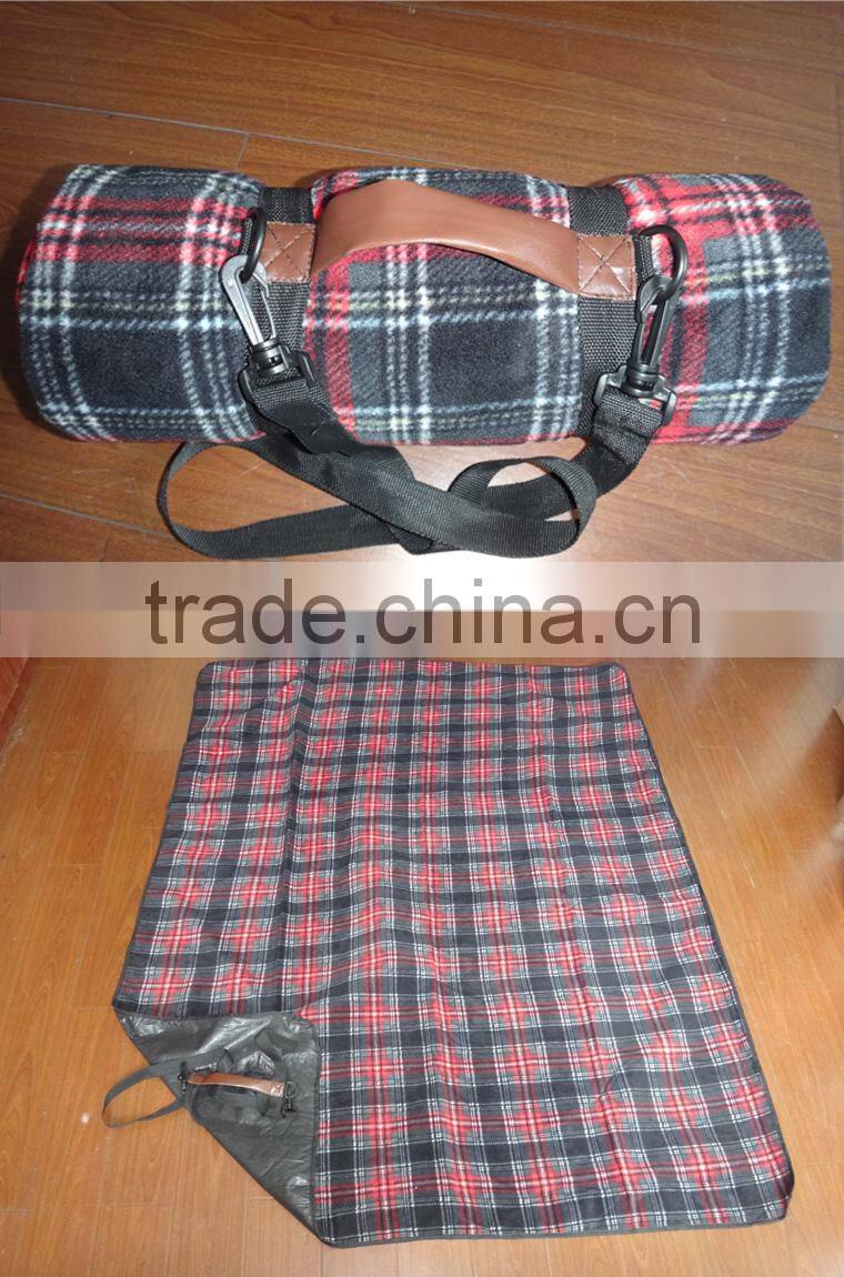 comfortable sandproof beach picnic blanket, picnic mat