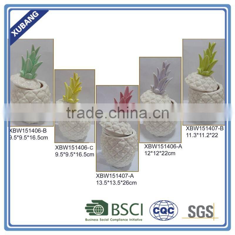 Ceramic pineapple shaped gold glazed storage jar candy chocolate pot drink container