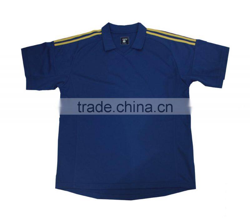 Polo t-shirt with two stripes on shoulders