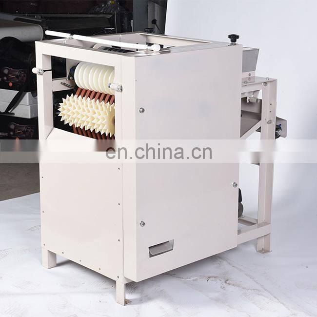 Wet way Peanut and almond Peeling Machine