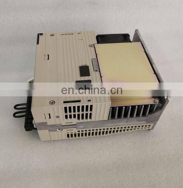 3 Phase AC 1.5kw Yaskawa Servo Motor Drive CNC Router SGDV120A01A