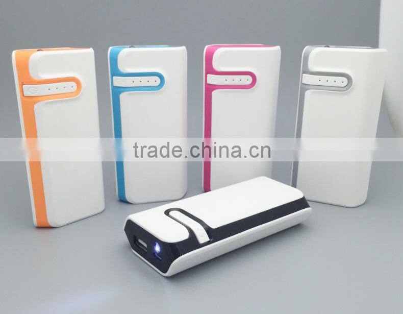China wholesale price power bank manufacturer 4000/5200mAh nice design mobile charger