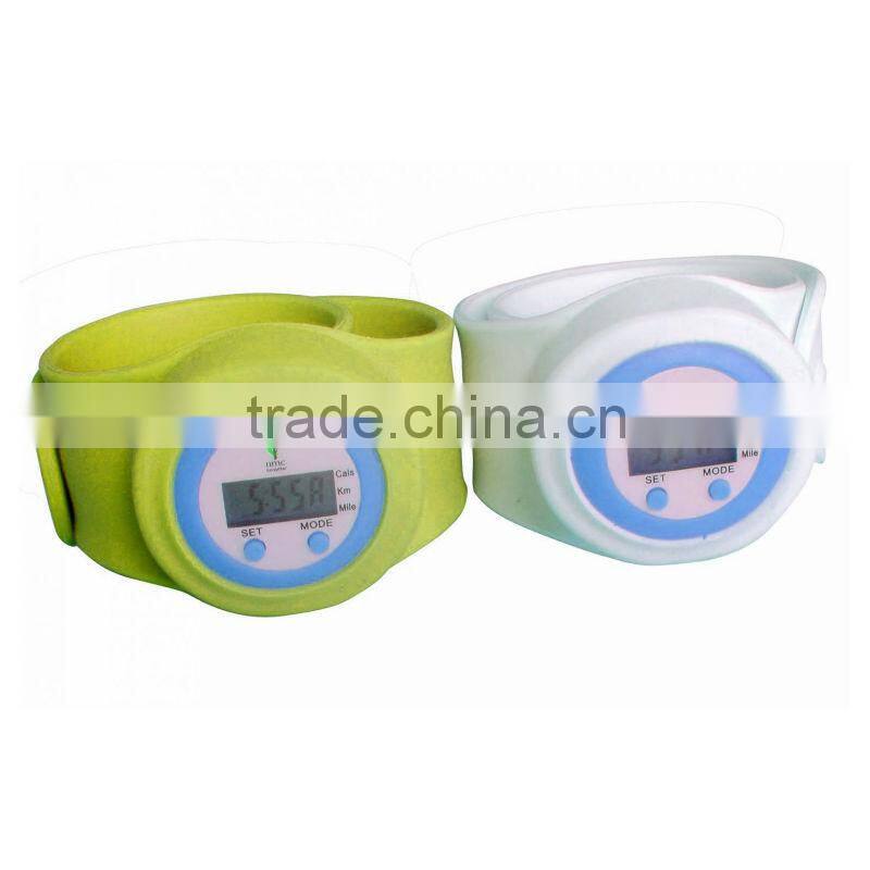 cheap promotional gift multifunction silicone bracelet best wrist pedometer