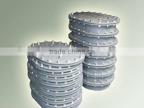 Marine manhole cover