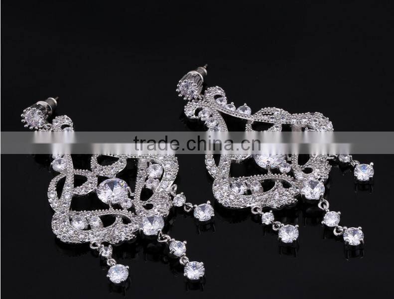 Wholesale Stock Small Order Fashion Women Retro Hollow Tassels Zircon Earrings