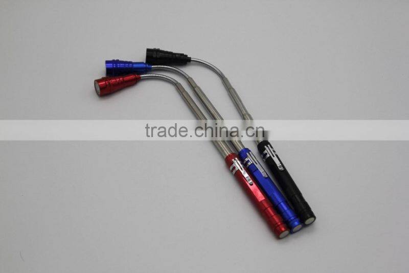 3Led Telescopic torch with magnetic,with 4*LR44 Batteries