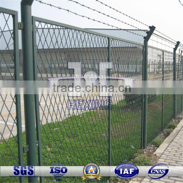 Expanded metal fence