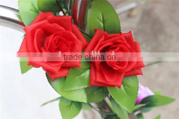 Beautiful artificial Rose wreath in different colors for Wedding decor