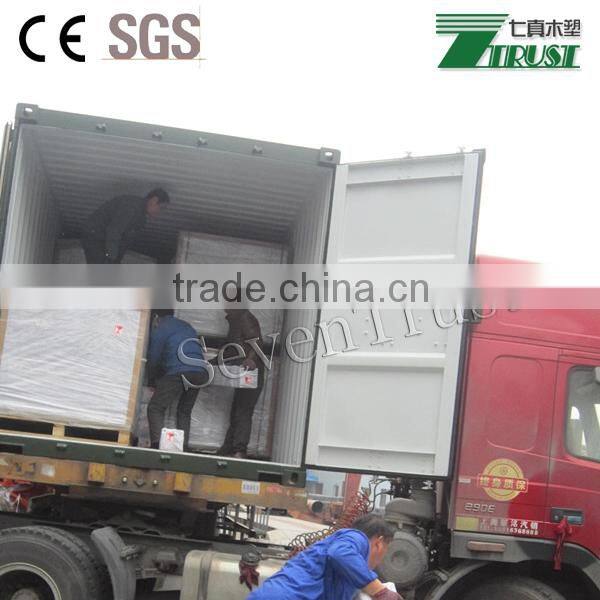 Co-extrused WPC composite decking