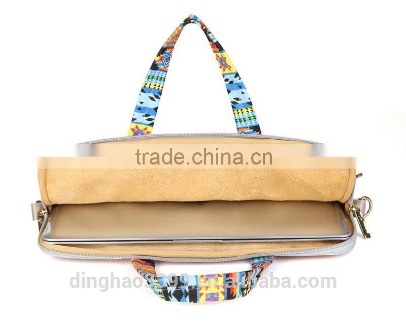 Hot-Selling Womens Lady Business Messenger Bag High Standard ODM Laptop Messenger Bag
