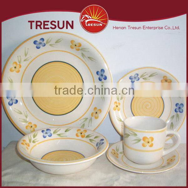 hot design 30pcs hanpainted ceramic dinnerset made in China