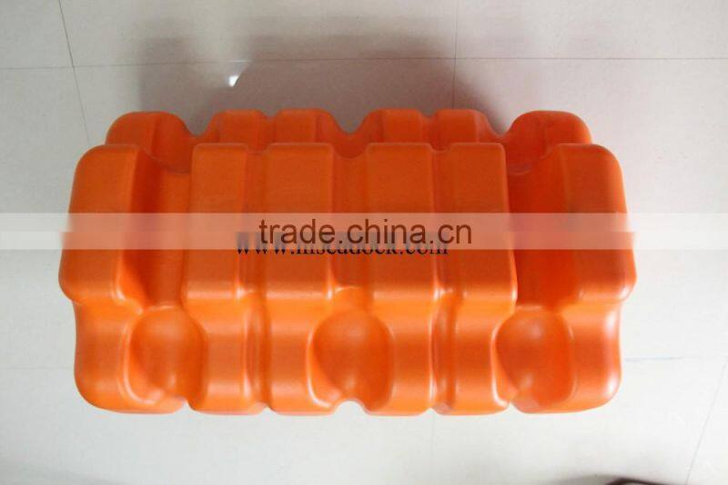 Floating fishing pontoon