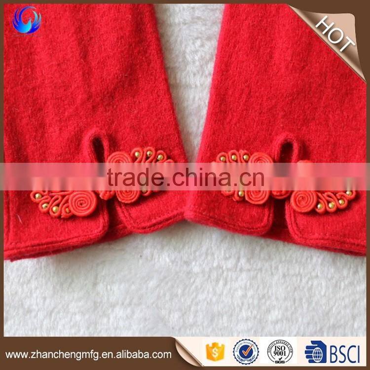 High quality new fashion ladies hand make red wool gloves with chinese knot