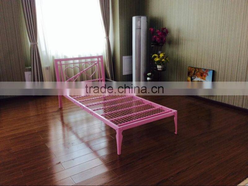 pretty single pink bed