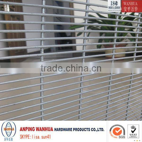 Anping Wanhua--China supplier pvc coated 358 outdoor fence