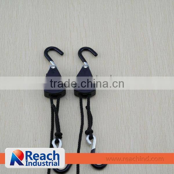 150LBS 1/8" Adjustable Light Reflector Hanger