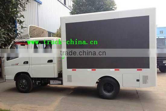 3.5 cbm DongFeng suction sewage tanker truck