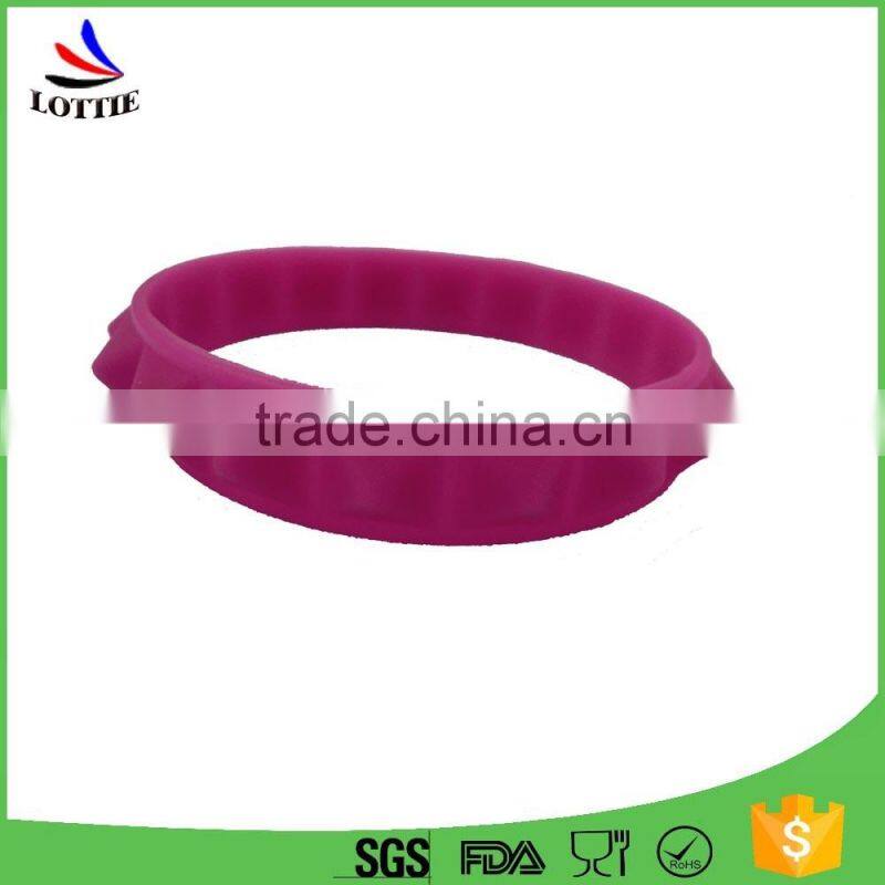 2016 Cheap Price Festival Promotional Fashion Wristband Silicone Bracelets Wholesale