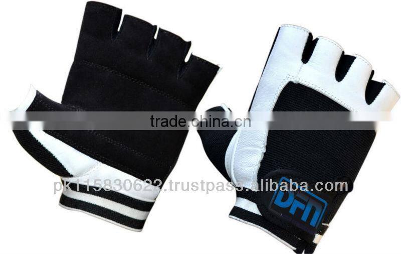 weight lifting gloves