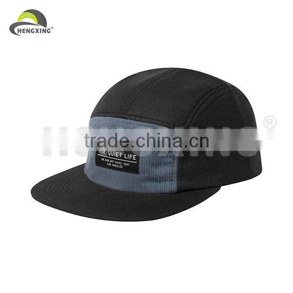Multi color adjustable 5 panel cap with woven label front