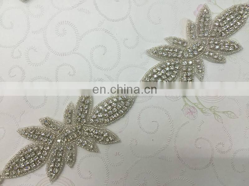 2016 Hot Fix Motif Bridal Wedding Dress Accessories Crystal Bridal Applique Trim