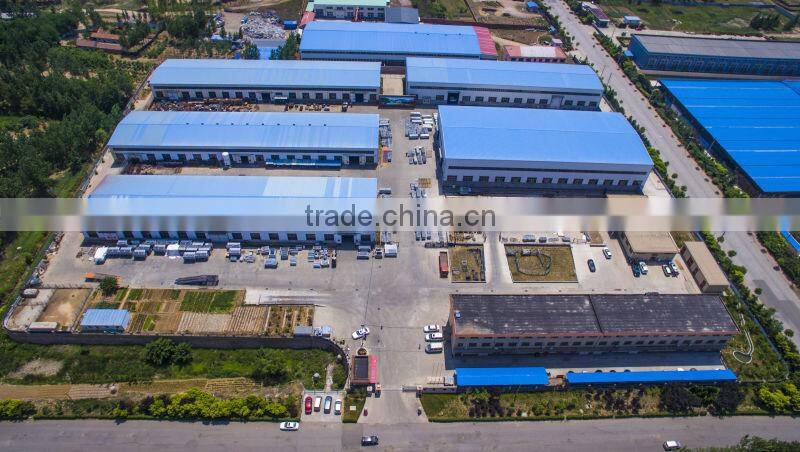 Hydraulic adjustable forklift container loading yard ramp