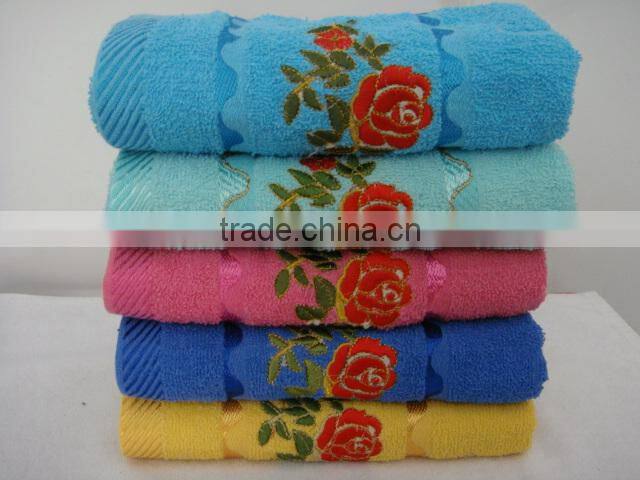 Factory direct sale cotton jacquare embroider face towel