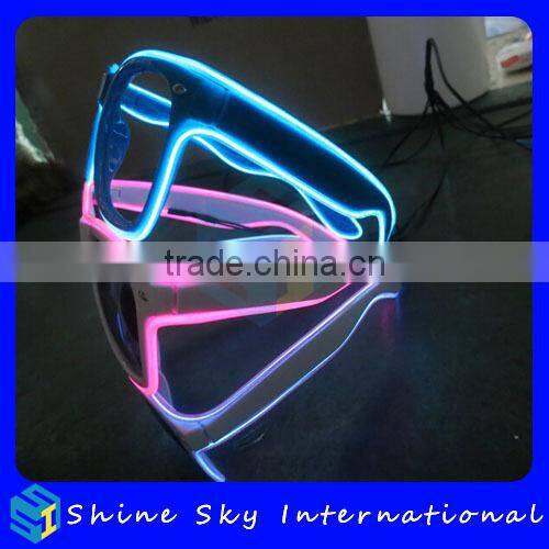 Hot Selling Ligh Up Party Supplies Light Up Glasses for Halloween/Christmas/New Year Party