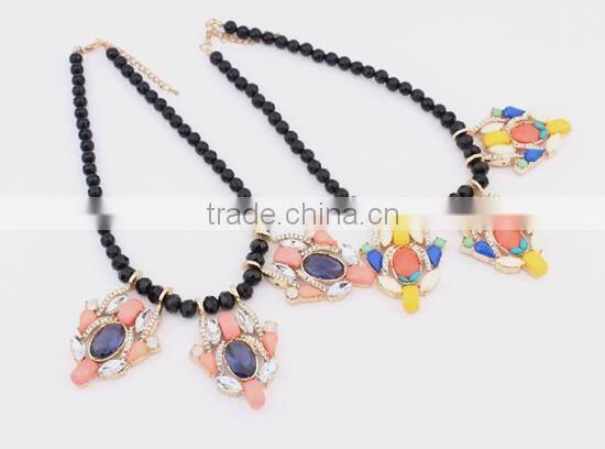 Fashion Acrylic Choker Vintage Pendant Statement Necklace Women Necklaces & Pendants Fashion Necklaces for Women 2014