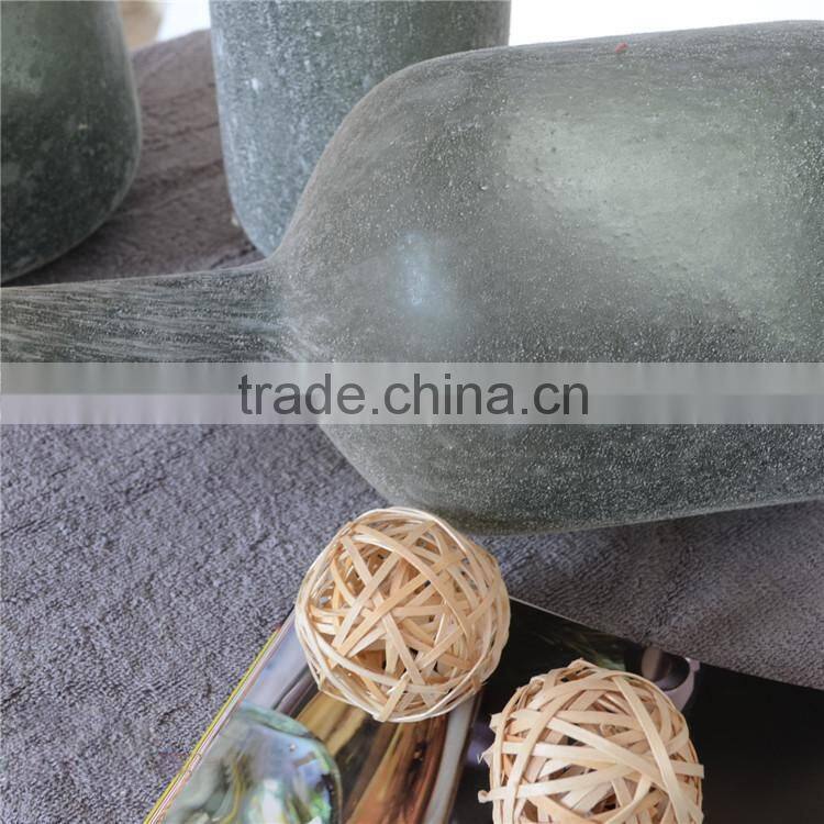 OUBOAO unique design handmade retro style smoke gray matte glass flower vase