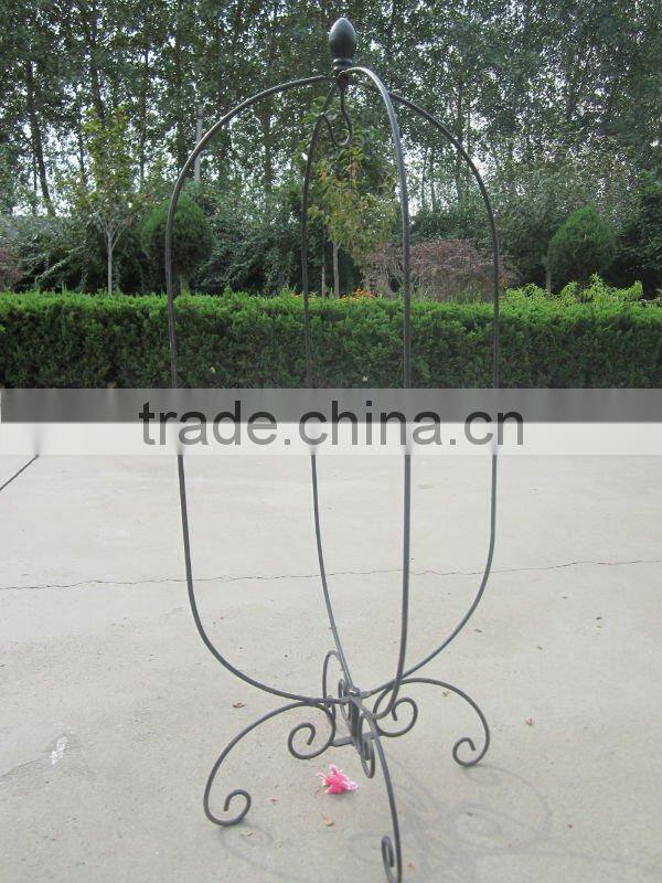 metal plant stand