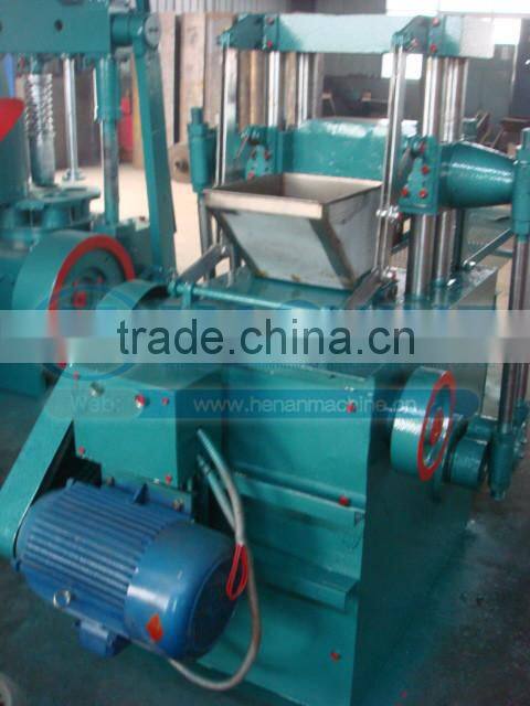 High profit and low cost equipment for the production of charcoal for shisha