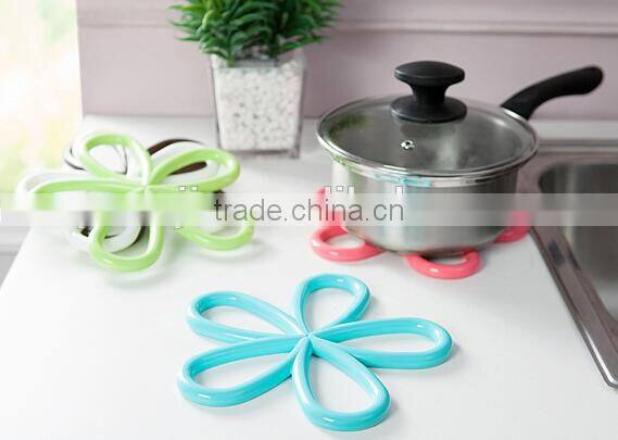 Supply creative fashion Plum-shaped Insulation pad / bowl and disc pad / cup mat