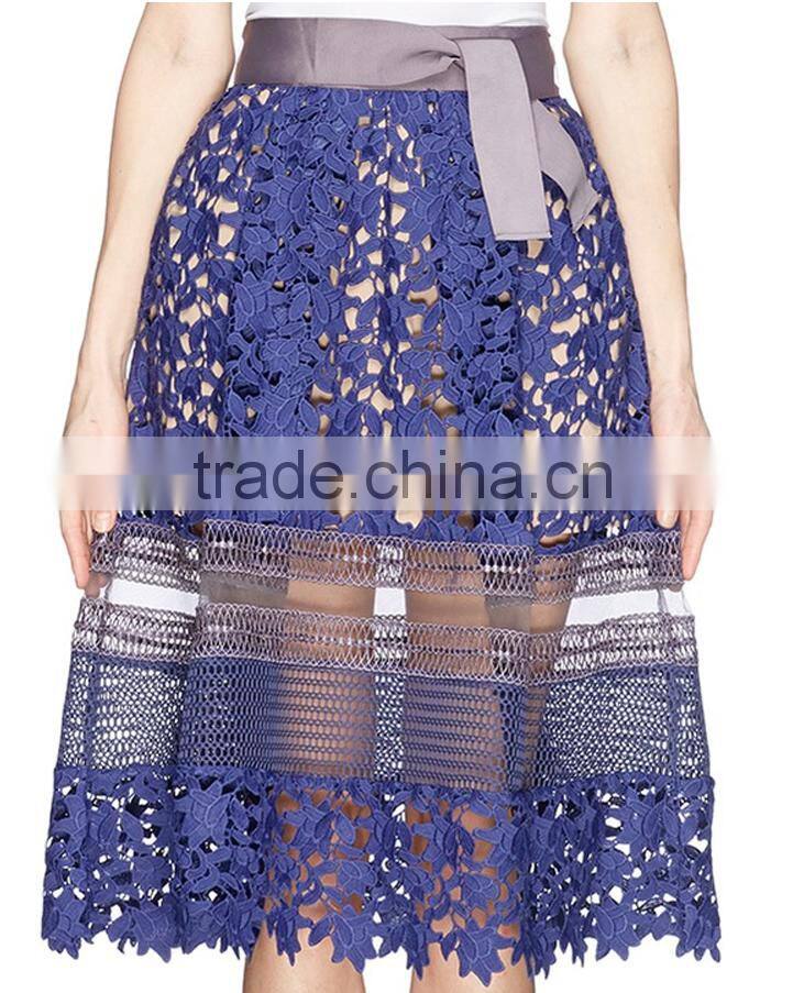 Honeycomb mesh with textured lace transparent trims skirt