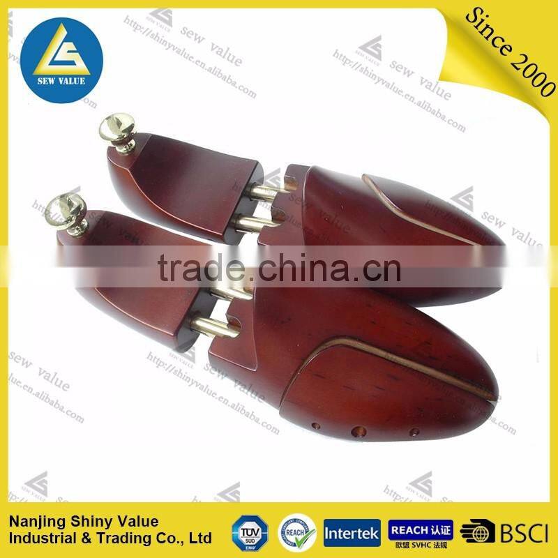 Double tube wooden material shoe tree type brown color environmental painted pine wood shoe tree