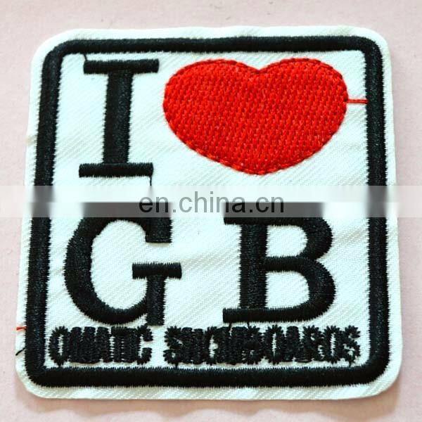 Cutton yarn woven label to clothing