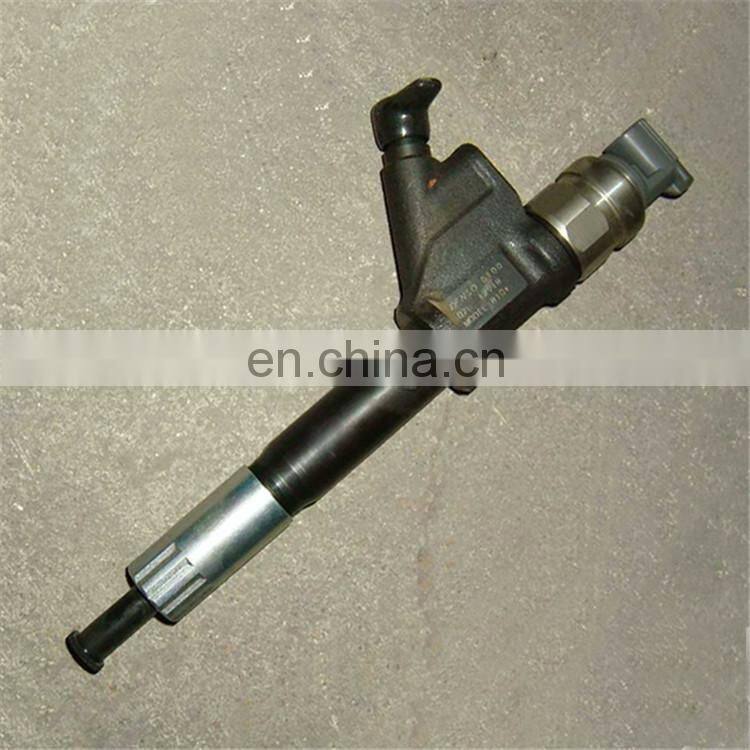 Sinotruk howo parts diesel engine fuel injector 080051 For sale