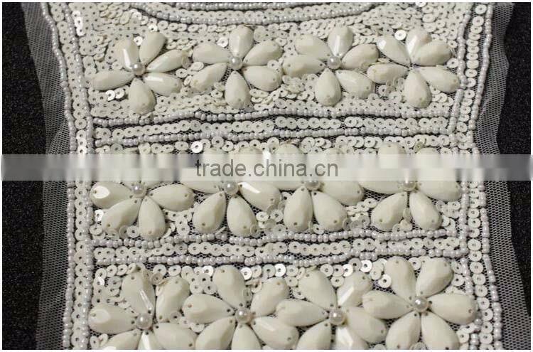 Garment accessories Flower trims,Cheap OEM/ODM White Acrylic Beads Handmade Sew on Net Cloth Collar